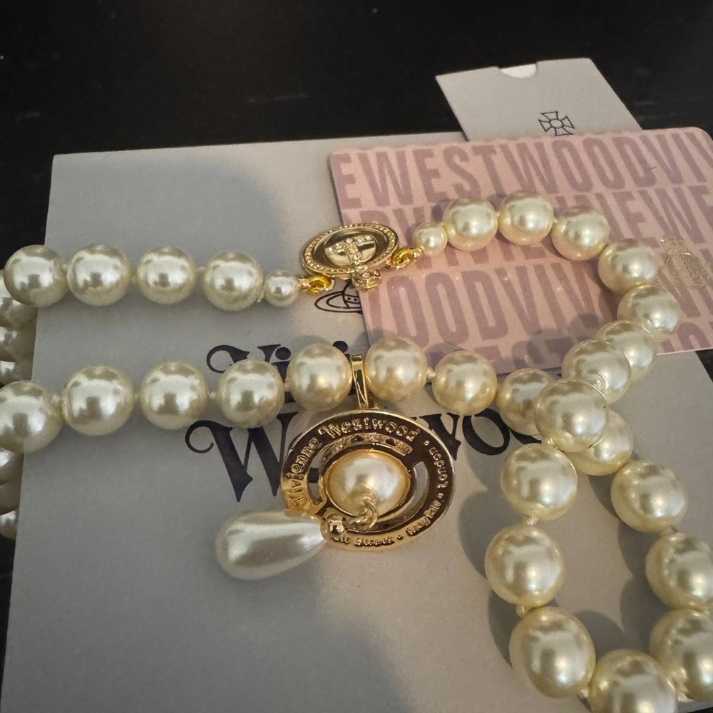 Vivienne Westwood one row Embellished Drop Pearl Orb Necklace